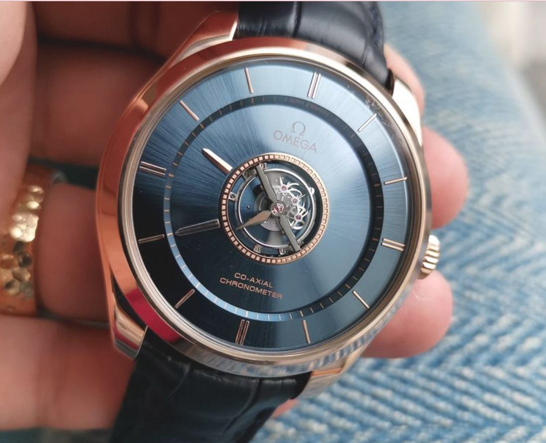 Omega De Ville