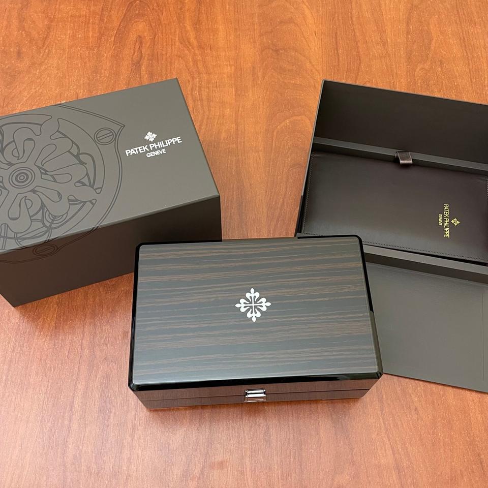 Patek Philippe Chronograph full set