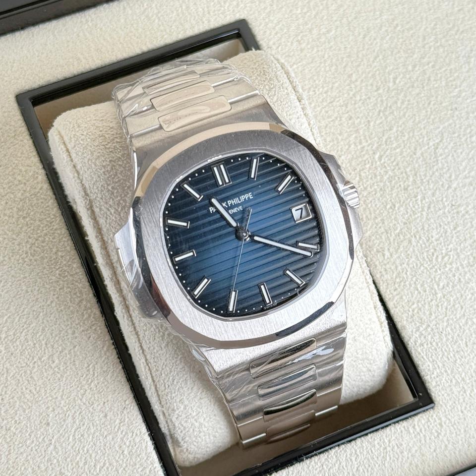 Patek Philippe Nautilus
